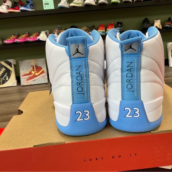 AIR JORDAN 12+RETRO MELO UNIVERSITY BLUE SZ 13 USED main image 7
